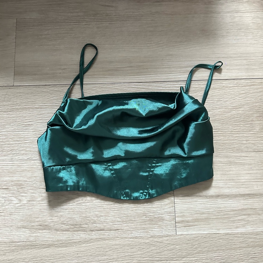 Green top